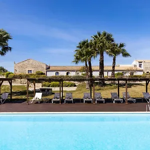 Masseria Del Carrubo Hotel