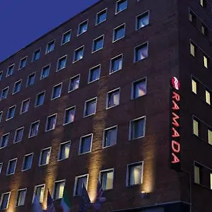 Ramada By Wyndham Napoli