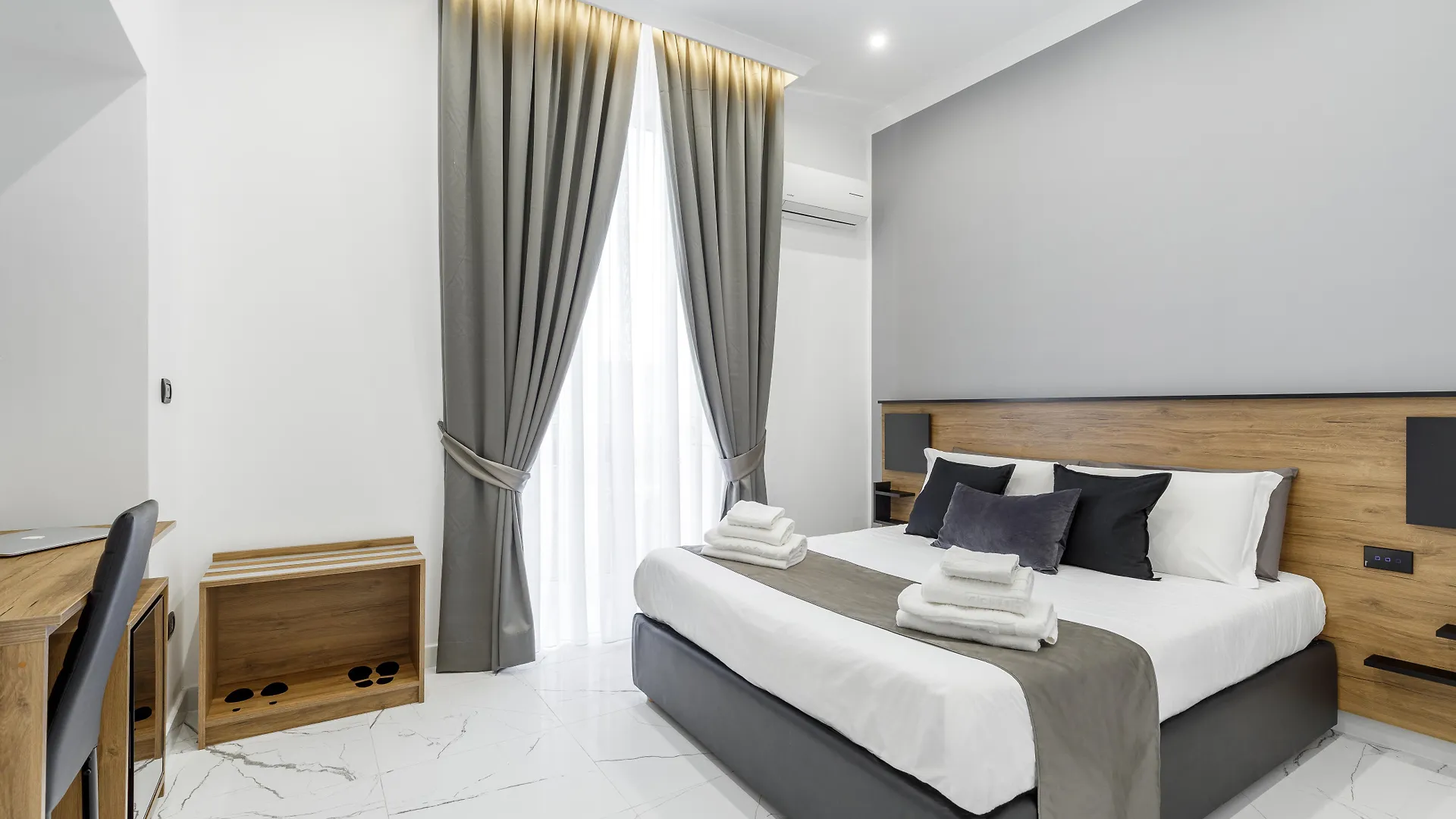 Sant'Angelo Suites نابولي